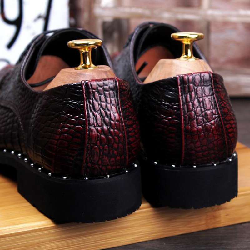 crocodile effect shoes